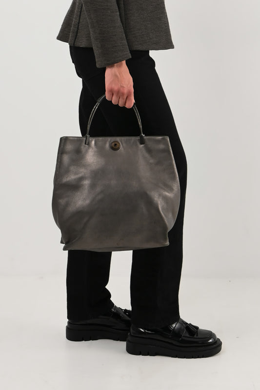 Armani – Cabas en cuir gris métallisé