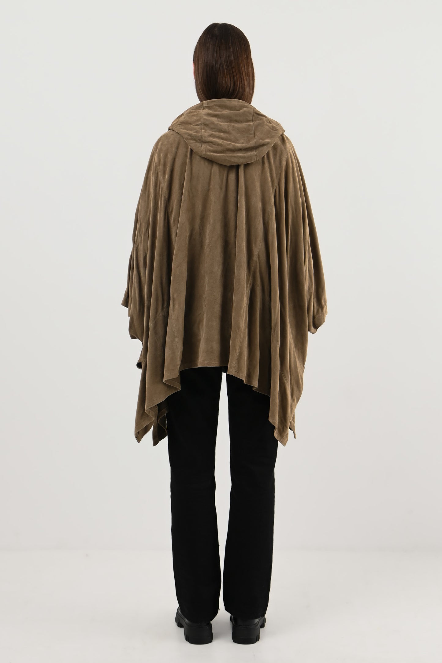 Ralph Lauren – Poncho à capuche en daim taupe