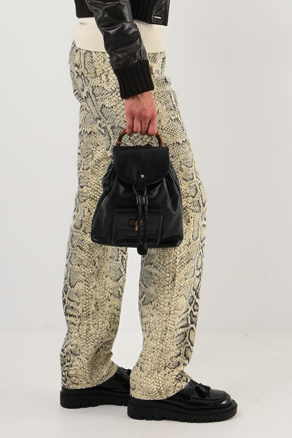 Gucci – Sac à dos en cuir noir