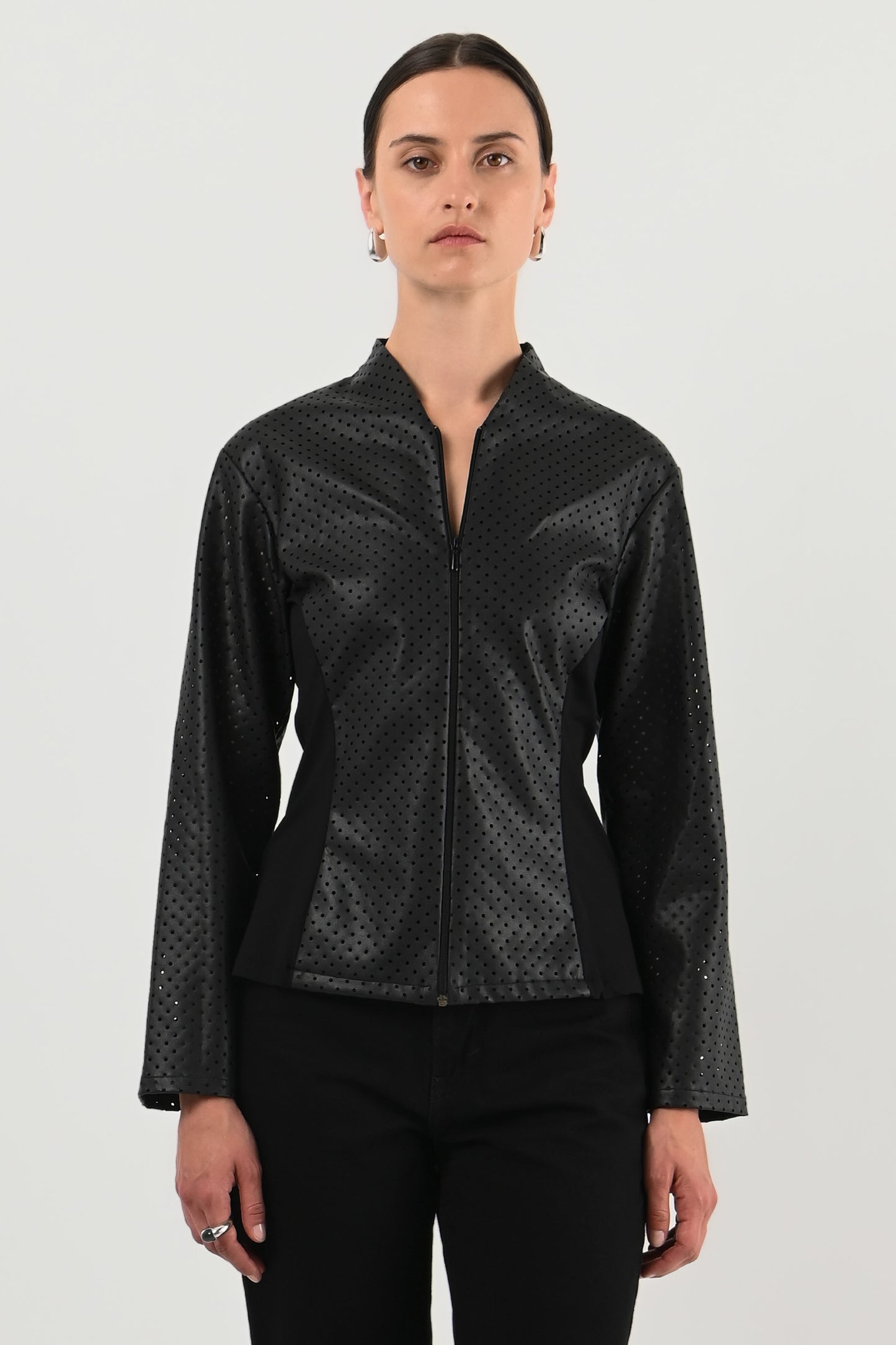 Anne Fontaine – Veste en cuir synthétique perforé