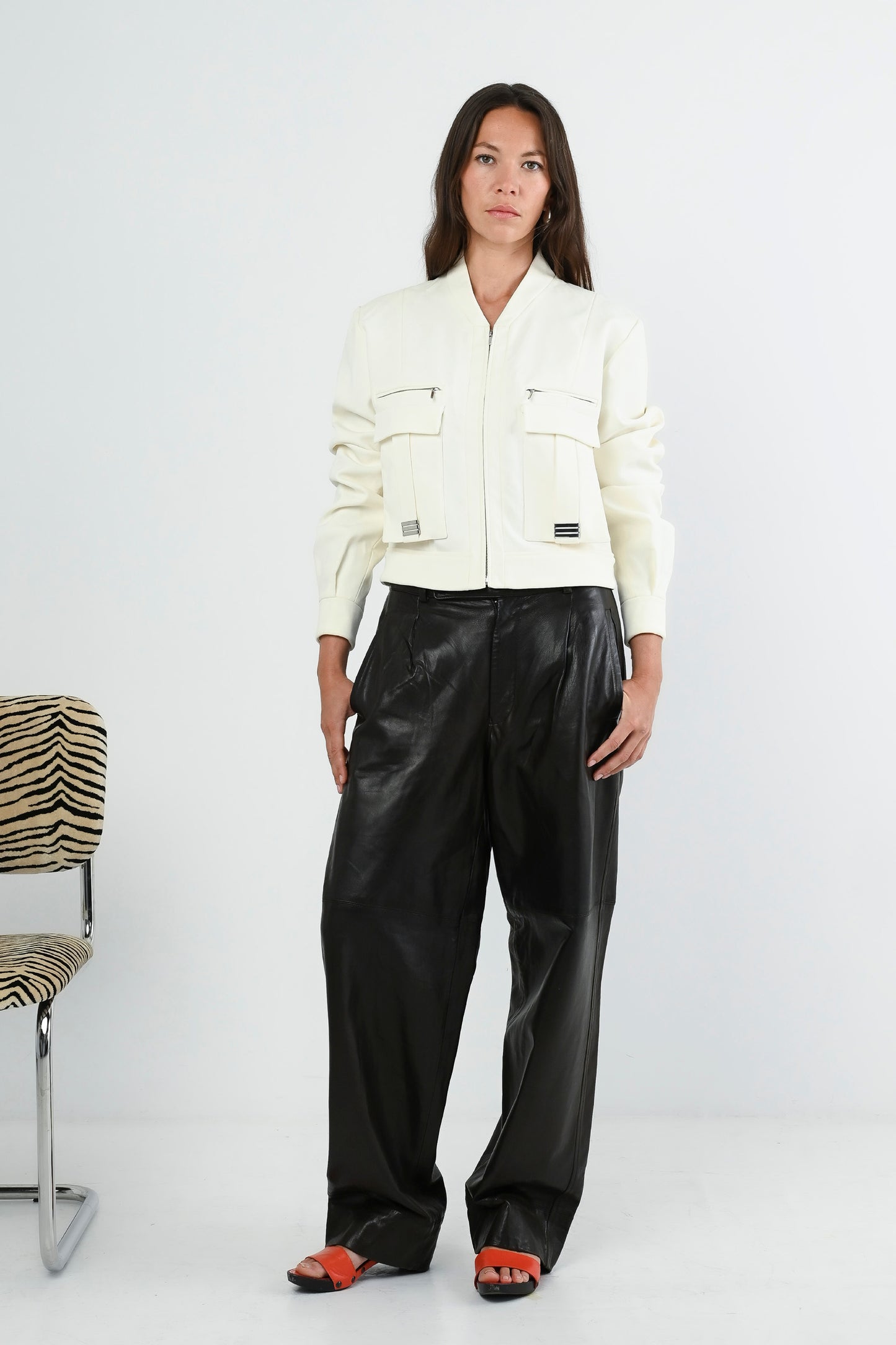 Issey Miyake — Pantalon en cuir d’agneau